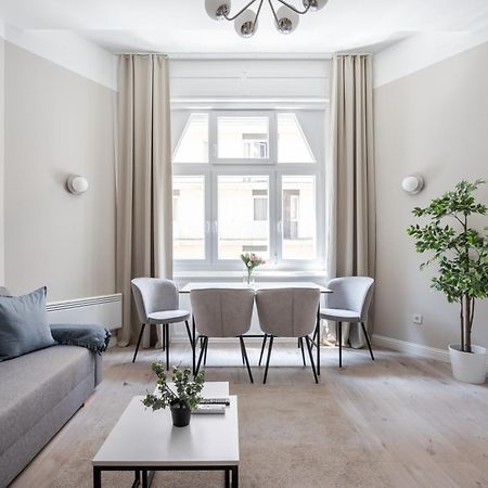 A13 Apartment Будапеща Екстериор снимка